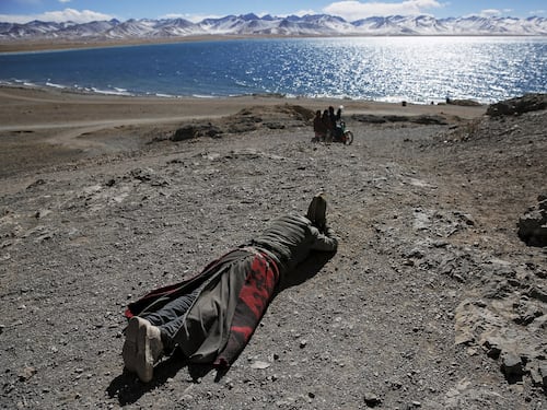 བོད་ཀྱི་མཚོ་རྣམས་རྒྱས་ནས་འཕྱུར་བཞིན་ཡོད་པ།