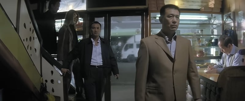 《黑社會以和為貴》曾在鴻運冰廳取景。(《黑社會以和為貴》電影截圖)