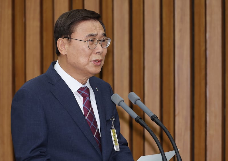 이종석 국가정보원장 후보자가 지난 19일 서울 여의도 국회 정보위원회에서 열린 인사청문회에서 인사말하고 있다. 2025.6.19