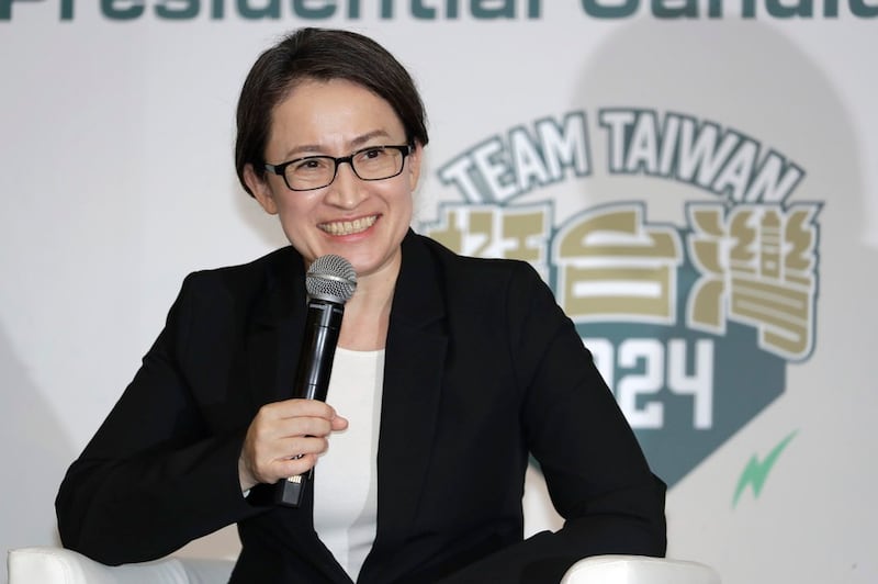 民进党提名副总统候选人萧美琴拥有一半美国血统,经常成为恶意或不实信息的攻击对象。(美联社图片)